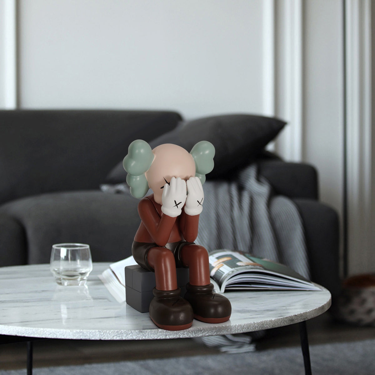 Sitting Kaws Style Resin Figure Home Decor Collectible Sculpture